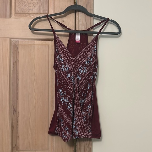 No Boundaries Tops - No Boundaries / Medium (7-9) Tank